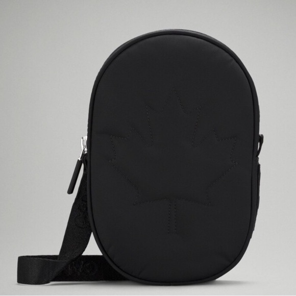 Lululemon Team Canada 22 Future Legacy Crossbody Bag Black - Picture 1 of 6